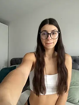 Wildberry  online show from 02-08-26, 08:34