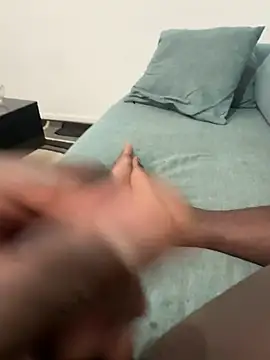 blackbite0 online show from 04-15-26, 07:58