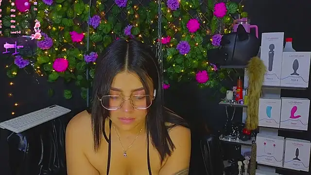 Sweett Mollyy online show from 05-30-26, 01:45