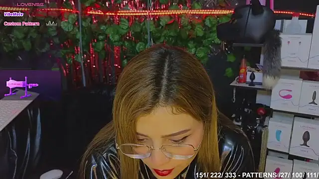 Sweett Mollyy online show from 11-27-25, 02:12