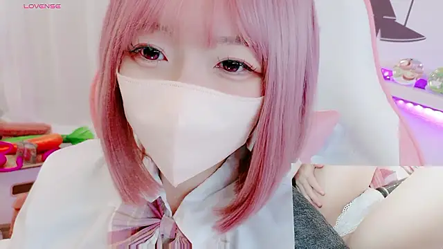 yuayua854 online show from 05-05-26, 11:57