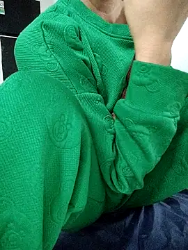 Haralushiaaa online show from 12-21-25, 06:15