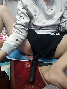 Snapshot of Haralushiaaa chatting on 02-02-26, 04:06 Haralushiaaa online show from 02-02-26, 04:06