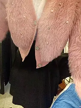 Snapshot of Haralushiaaa chatting on 02-10-26, 12:26 Haralushiaaa online show from 02-10-26, 12:26