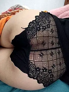 Snapshot of Haralushiaaa chatting on 03-03-26, 07:32 Haralushiaaa online show from 03-03-26, 07:32