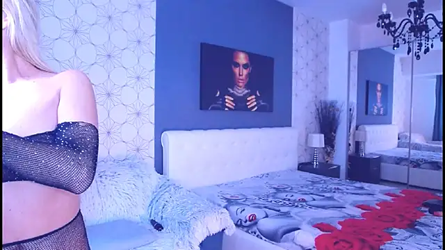 MaryMatiss online show from 11-19-25, 08:03