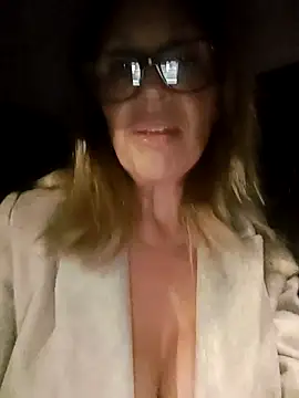 JasmineNoir2 online show from 10-21-25, 08:52