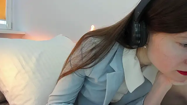 Your Librarian online show from 02-15-26, 01:21