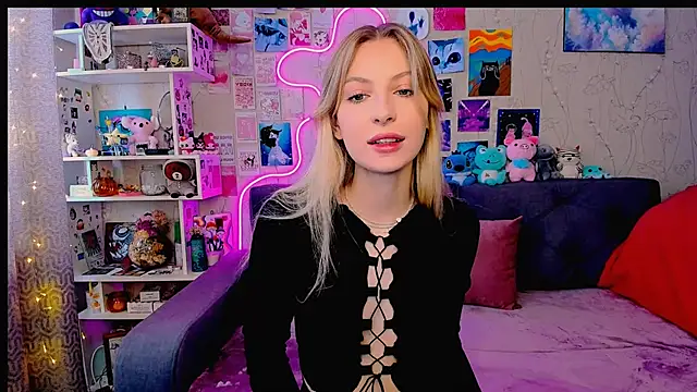 Snapshot of Maria_Hunt chatting on 02-27-25, 04:24 Maria Hunt online show from 02-27-25, 04:24