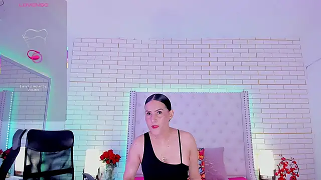 Snapshot of Coco_Balenciaga_ chatting on 07-16-26, 12:02 Coco Balenciaga online show from 07-16-26, 12:02