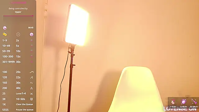 littleebluee online show from 03-15-25, 02:46