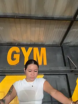 Pretty Isadora online show from 11-14-25, 06:00