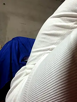 Pretty Isadora online show from 11-06-25, 01:09