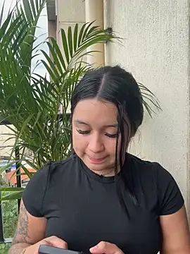 Pretty Isadora online show from 01-16-26, 09:52