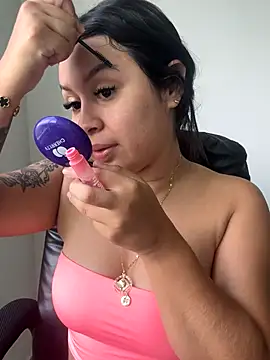 Pretty Isadora online show from 01-08-26, 06:36