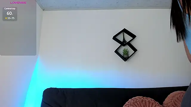 on tefa online show from 03-19-25, 08:43