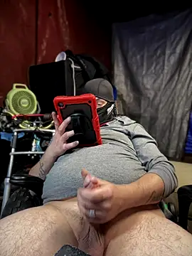 joeycbigcock online show from 11-12-25, 07:40