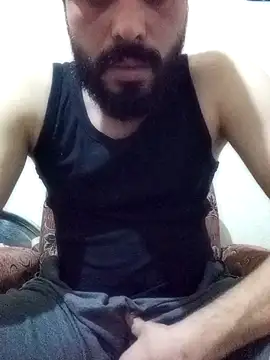 Snapshot of Kaan1607 chatting on 10-11-25, 07:26 Kaan1607 online show from 10-11-25, 07:26