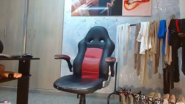 Samantabrown  online show from 02-16-26, 11:20