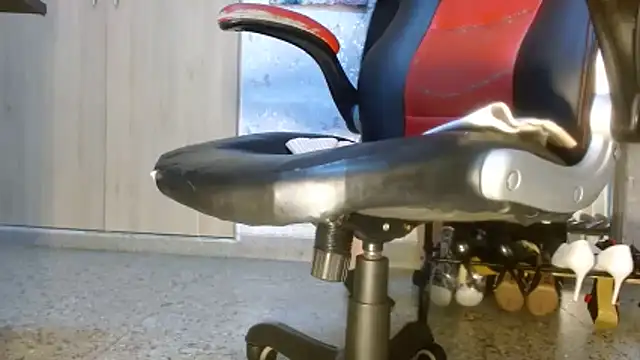 Samantabrown  online show from 12-21-25, 11:12