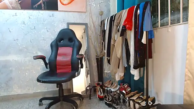 Samantabrown  online show from 03-21-26, 11:14