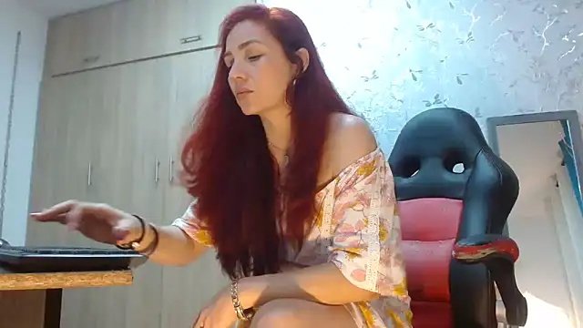 Samantabrown  online show from 10-29-25, 11:31