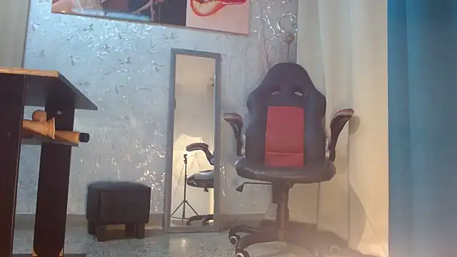 Samantabrown  online show from 02-21-26, 11:12