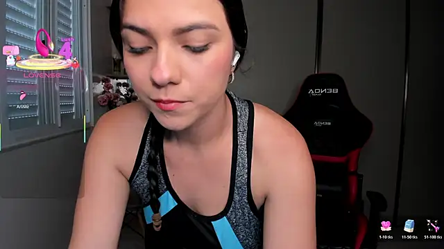 ivyy scott online show from 10-20-25, 03:01