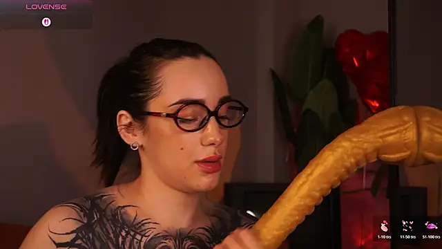 EvaCanton online show from 02-19-26, 02:08