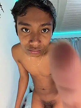 alejo cute online show from 05-28-26, 01:06