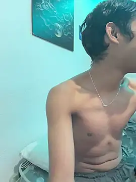 alejo cute online show from 06-09-26, 01:56
