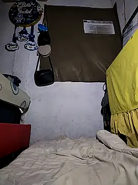 The-quee22 online show from 11-23-25, 04:00