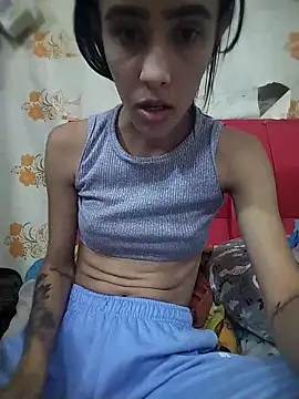 The-quee22 online show from 10-10-25, 07:15