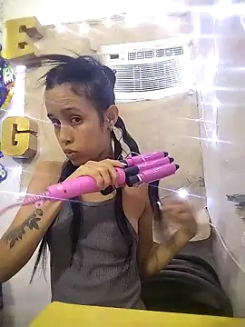 The-quee22 online show from 09-24-25, 10:05