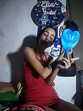 The-quee22 online show from 11-06-25, 08:13