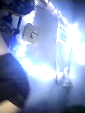 The-quee22 online show from 09-28-25, 06:37