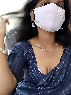 Snapshot of Triveni-Lovely chatting on 12-24-24, 07:49 Triveni-Lovely online show from 12-24-24, 07:49