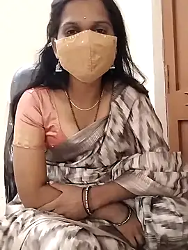 Snapshot of Triveni-Lovely chatting on 12-16-24, 11:22 Triveni-Lovely online show from 12-16-24, 11:22
