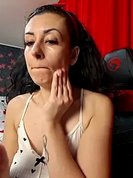 loryyy sexyyy online show from 05-05-26, 08:12