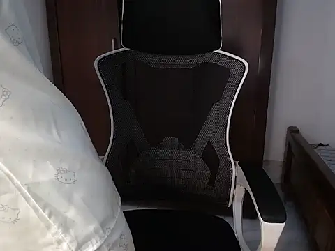 Lunobaby 204 online show from 10-26-25, 09:37