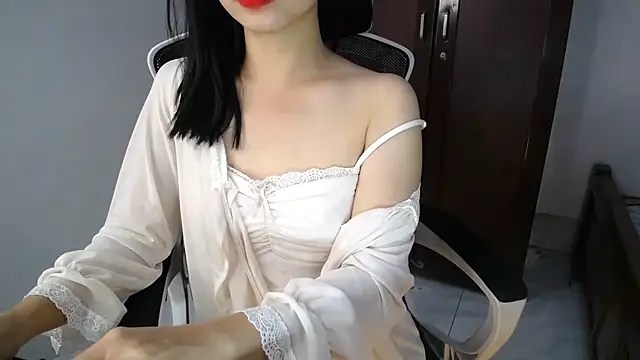 Lunobaby 204 online show from 11-06-25, 09:41