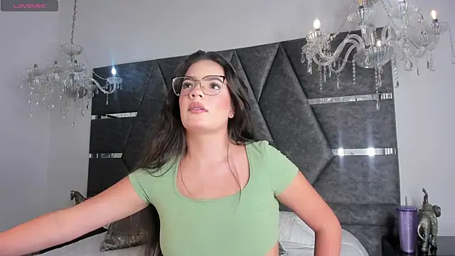 IsabellaGrey19 online show from 09-22-25, 07:09