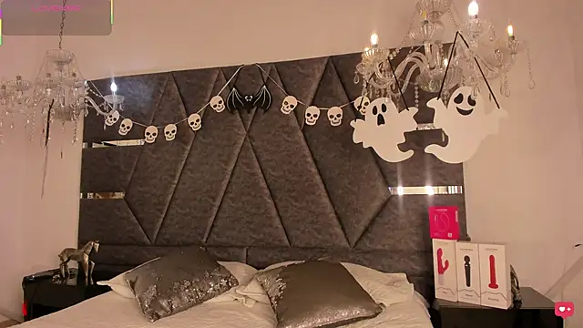 IsabellaGrey19 online show from 10-30-25, 07:33