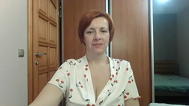 LoraLoraMay online show from 02-24-26, 07:15