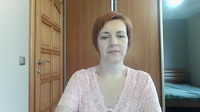 LoraLoraMay online show from 02-07-26, 01:30