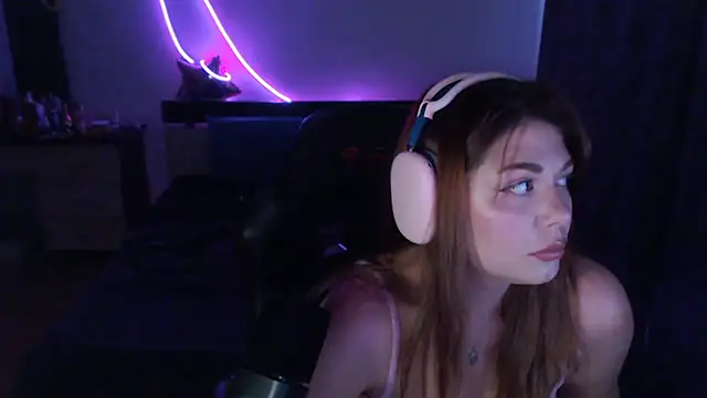 helengilmor online show from 10-13-25, 12:40