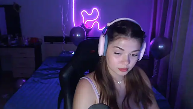 helengilmor online show from 09-09-25, 04:05