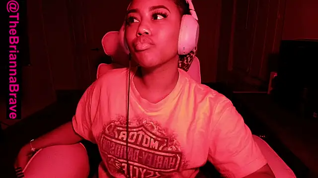 BriannaBrave online show from 07-12-26, 02:45