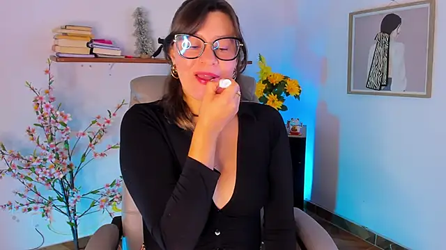 Snapshot of Chanelll_Taylorr_ chatting on 06-15-26, 05:45 Chanelll Taylorr online show from 06-15-26, 05:45