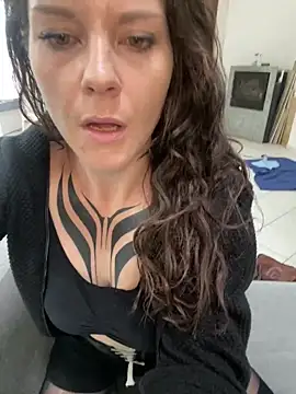 OniricFemme online show from 11-01-25, 09:14